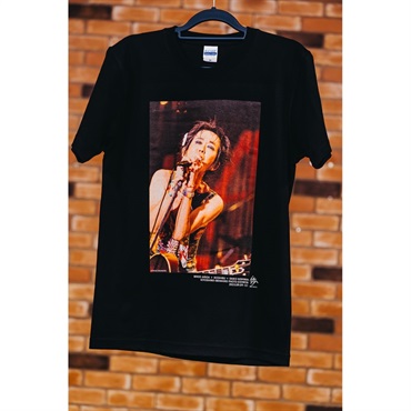 Ikebe Original 忌野清志郎 フォトプリントTシャツ Photo by 西村彩子 C - S【受注受付は終了致しました】