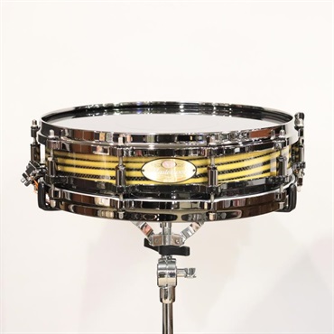 Pearl 【イケベ楽器店創業50周年記念モデル】Masterworks Snare Drum 14x3.5 Free Floating - Gold Swirl on Black Carbon