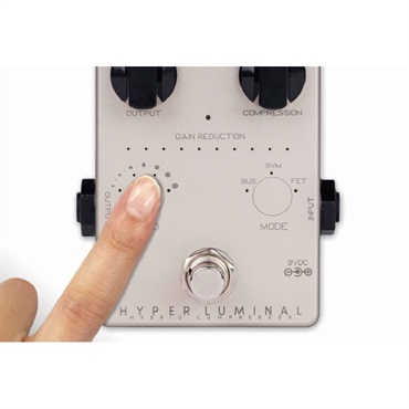 Darkglass Electronics HYPER LUMINAL Hybrid Compressor 画像2