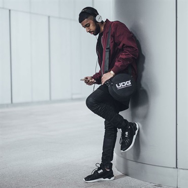 UDG U9950BL ヘッドフォンバッグ Black (ユーディージー) 画像5