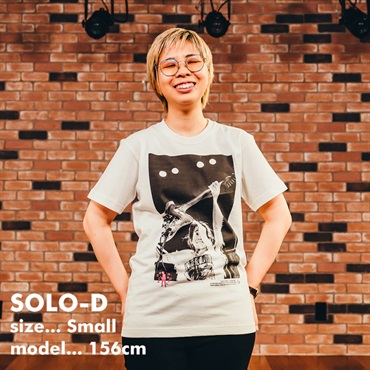Ikebe Original SOLOﾌｫﾄﾌﾟﾘﾝﾄTｼｬﾂ Photo by 有賀幹夫 D - XL 画像1