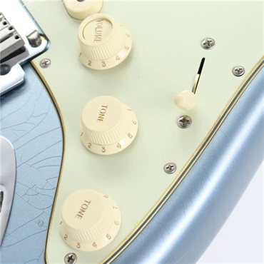 Fender USA American Ultra Luxe Vintage '60s Stratocaster (Ice Blue Metallic/Rosewood) 【The Spring Summer 2026 Campaign】 画像5