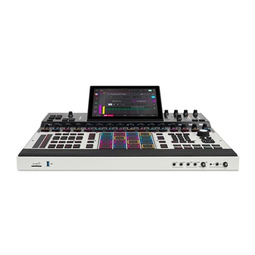 AKAI MPC XL 【お取り寄せ商品 / 納期は別途ご連絡】【スタンドアローン フラッグシップサンプラー】（アカイ） 画像2